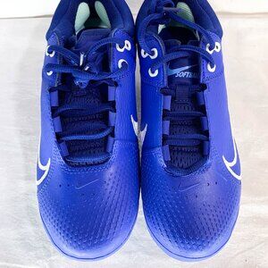Nike Women's Size 7 React Hyperdiamond 4 SFBL Blue Brand new.